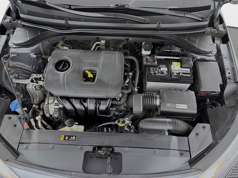 Used 2019 Hyundai Elantra SEL w/ Cargo Package FWD image 27