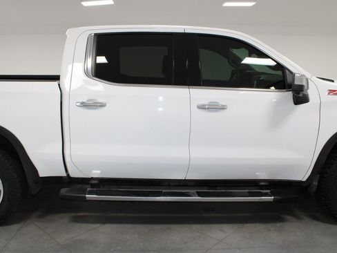 Used 2024 Chevrolet Silverado 1500 LTZ image 11