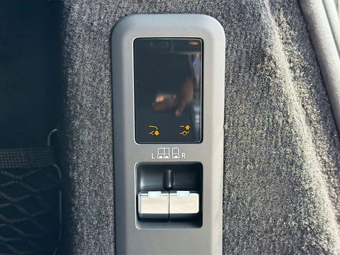 New 2026 Land Rover Range Rover Sport SV image 12