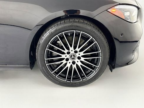 Certified 2025 Mercedes-Benz C 300 Sedan image 32