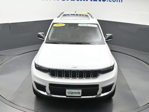 Used 2022 Jeep Grand Cherokee L Limited AWD/4WD image 30