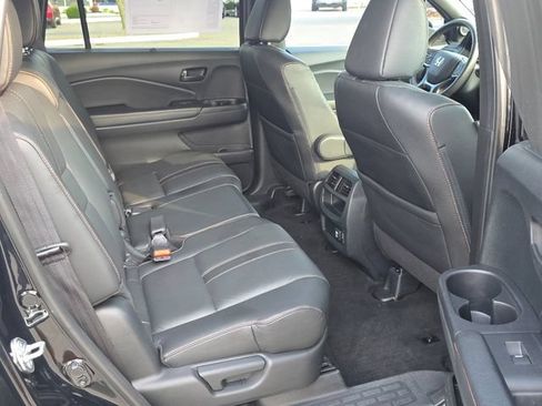 Used 2022 Honda Passport TrailSport image 14