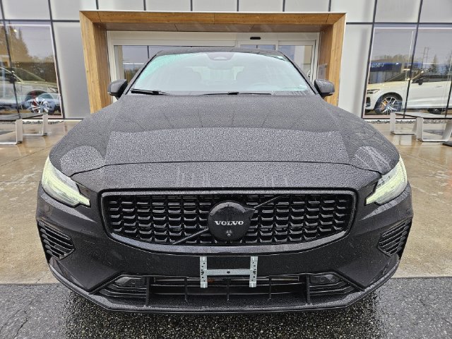 Used 2024 Volvo S60 T8 Ultimate w/ Climate Package AWD/4WD image 2
