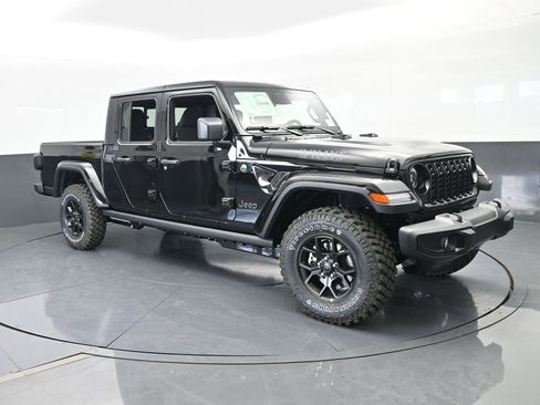 New 2026 Jeep Gladiator Willys image 8