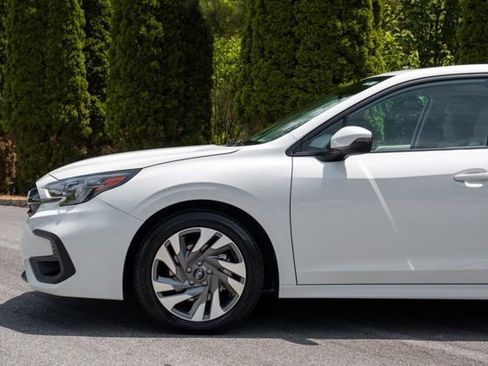 Used 2025 Subaru Legacy Limited AWD/4WD image 10