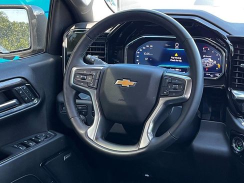 Used 2024 Chevrolet Silverado 1500 LTZ image 12