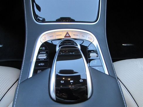 Used 2018 Mercedes-Benz S 560 4MATIC Sedan image 22