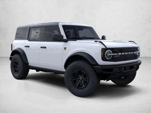 New 2026 Ford Bronco Badlands w/ Sasquatch Package AWD/4WD image 7