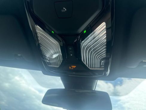 New 2026 BMW 330i xDrive Sedan w/ Premium Package image 21