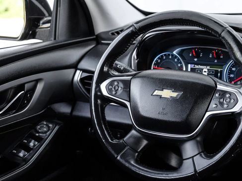 Used 2018 Chevrolet Traverse LT AWD/4WD image 17