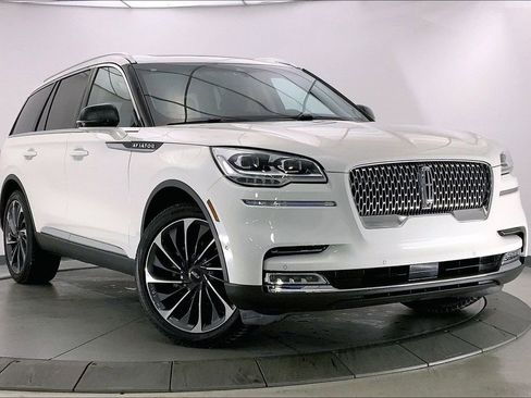 Used 2023 Lincoln Aviator Reserve w/ Equipment Group 201A image 1
