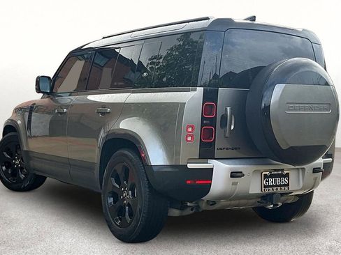 Used 2024 Land Rover Defender 110 S AWD/4WD image 16