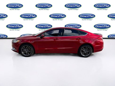 Used 2018 Ford Fusion SE w/ Equipment Group 201A FWD image 4