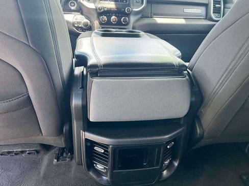 Used 2023 RAM 1500 Big Horn AWD/4WD image 25