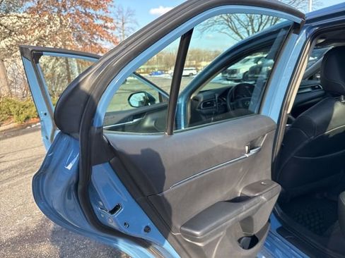 Used 2024 Toyota Camry SE image 35