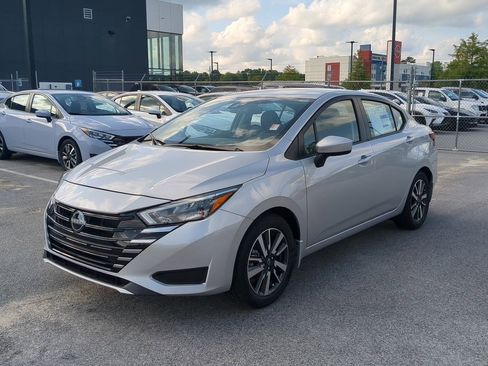 New 2025 Nissan Versa SV w/ Trunk Package image 8