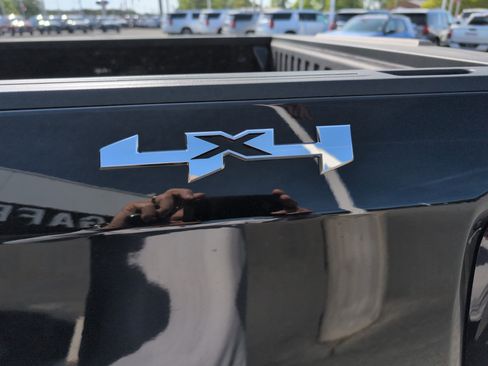 New 2026 GMC Sierra 1500 Elevation image 6