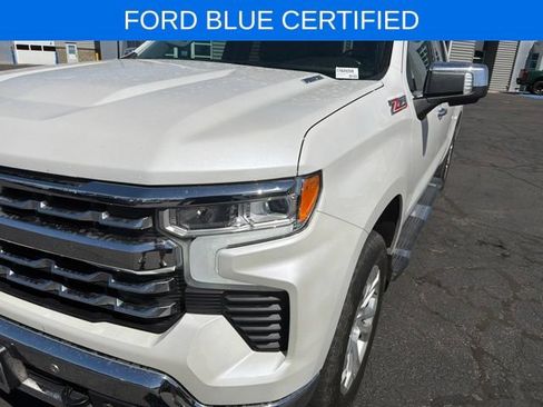 Used 2022 Chevrolet Silverado 1500 LTZ AWD/4WD image 23