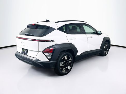 Used 2024 Hyundai Kona SEL image 9