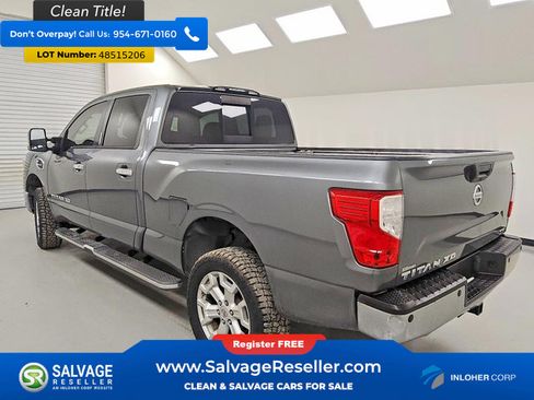 Used 2016 Nissan Titan SV RWD image 3