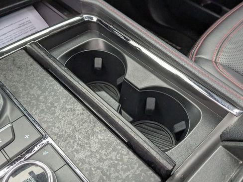 Used 2023 Ford Expedition Max Limited image 16