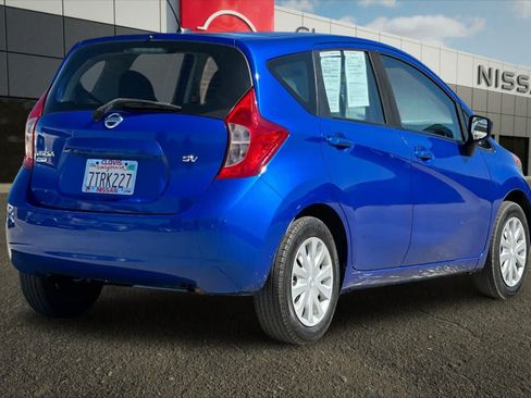 Used 2016 Nissan Versa Note SV FWD image 3