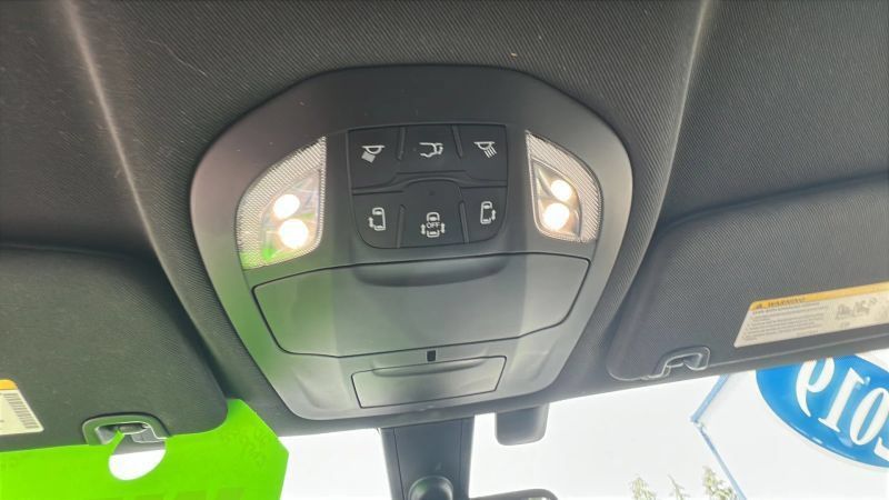 Used 2019 Chrysler Pacifica Touring-L w/ S Appearance Package FWD image 28