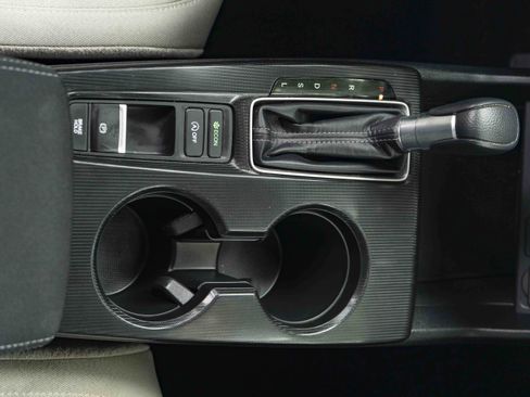 Used 2024 Honda Civic LX image 27
