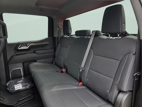 New 2026 Chevrolet Silverado 1500 LT image 23