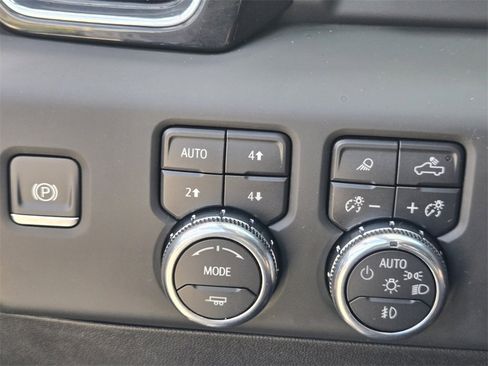 Used 2023 GMC Sierra 1500 Denali Ultimate image 27