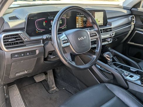 Used 2023 Kia Telluride S FWD image 31