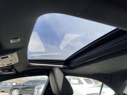 Used 2020 Lexus IS 350 F Sport w/ F Sport Package image 18