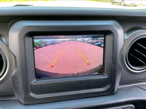 Used 2023 Jeep Wrangler Unlimited Sport AWD/4WD image 19