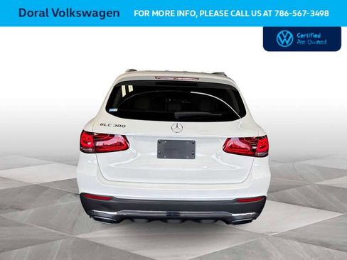 Used 2022 Mercedes-Benz GLC 300 GLC 300 w/ Premium Package Lite image 6