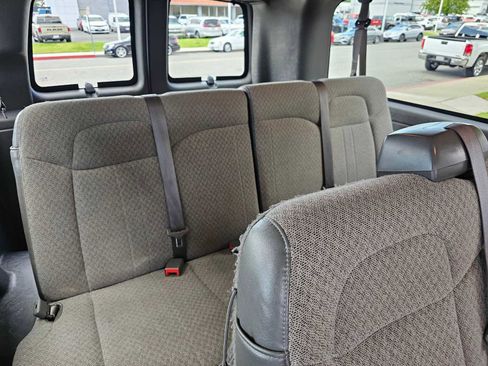 Used 2022 Chevrolet Express 3500 LT w/ LT Preferred Equipment Group RWD image 14