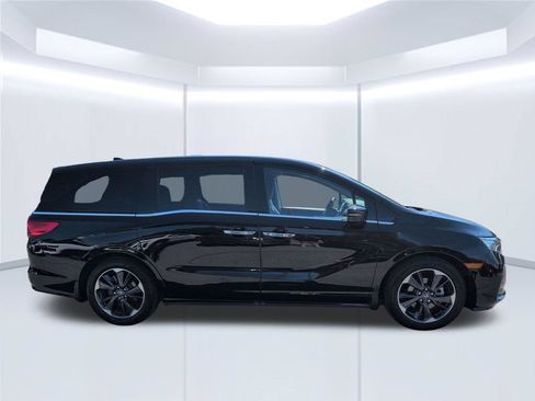 Used 2023 Honda Odyssey Elite image 7