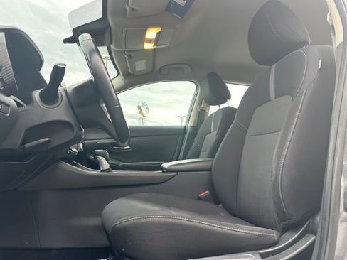 Used 2022 Nissan Sentra SV image 10