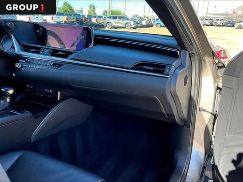 Used 2021 Lexus ES 350 w/ Premium Package FWD image 18
