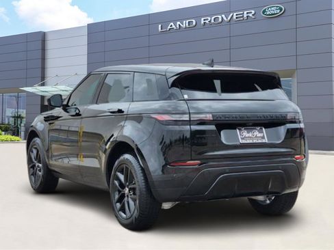 Used 2025 Land Rover Range Rover Evoque S image 4