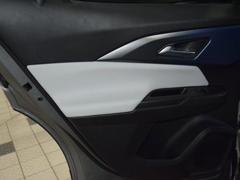 New 2026 Chevrolet Equinox EV LT image 42