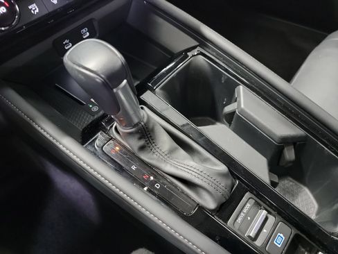 Used 2023 Honda Accord Touring image 27