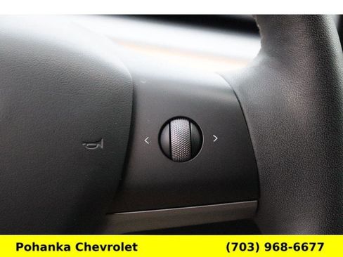 Used 2024 Tesla Model Y Performance image 11