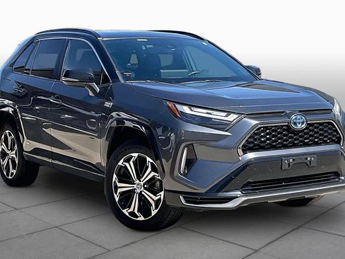 Used 2023 Toyota RAV4 XSE w/ Weather Package image 3