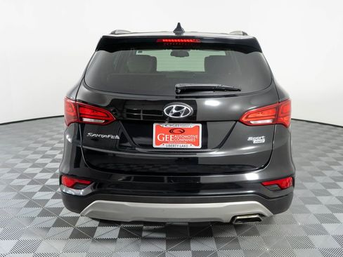 Used 2018 Hyundai Santa Fe Sport w/ 2.4L Value Package 02 AWD/4WD image 5