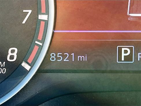 Used 2024 Nissan Titan SV w/ Accessory Utility Package image 12