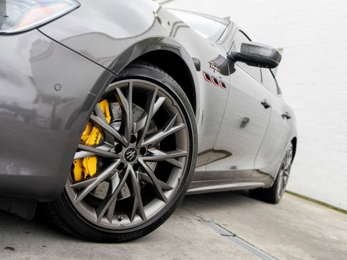 Used 2022 Maserati Ghibli Trofeo image 4