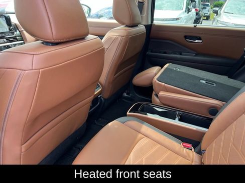 Certified 2024 Nissan Pathfinder Platinum w/ Lighting Package (N93) AWD/4WD image 29