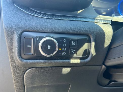 Used 2023 Ford Explorer ST image 16