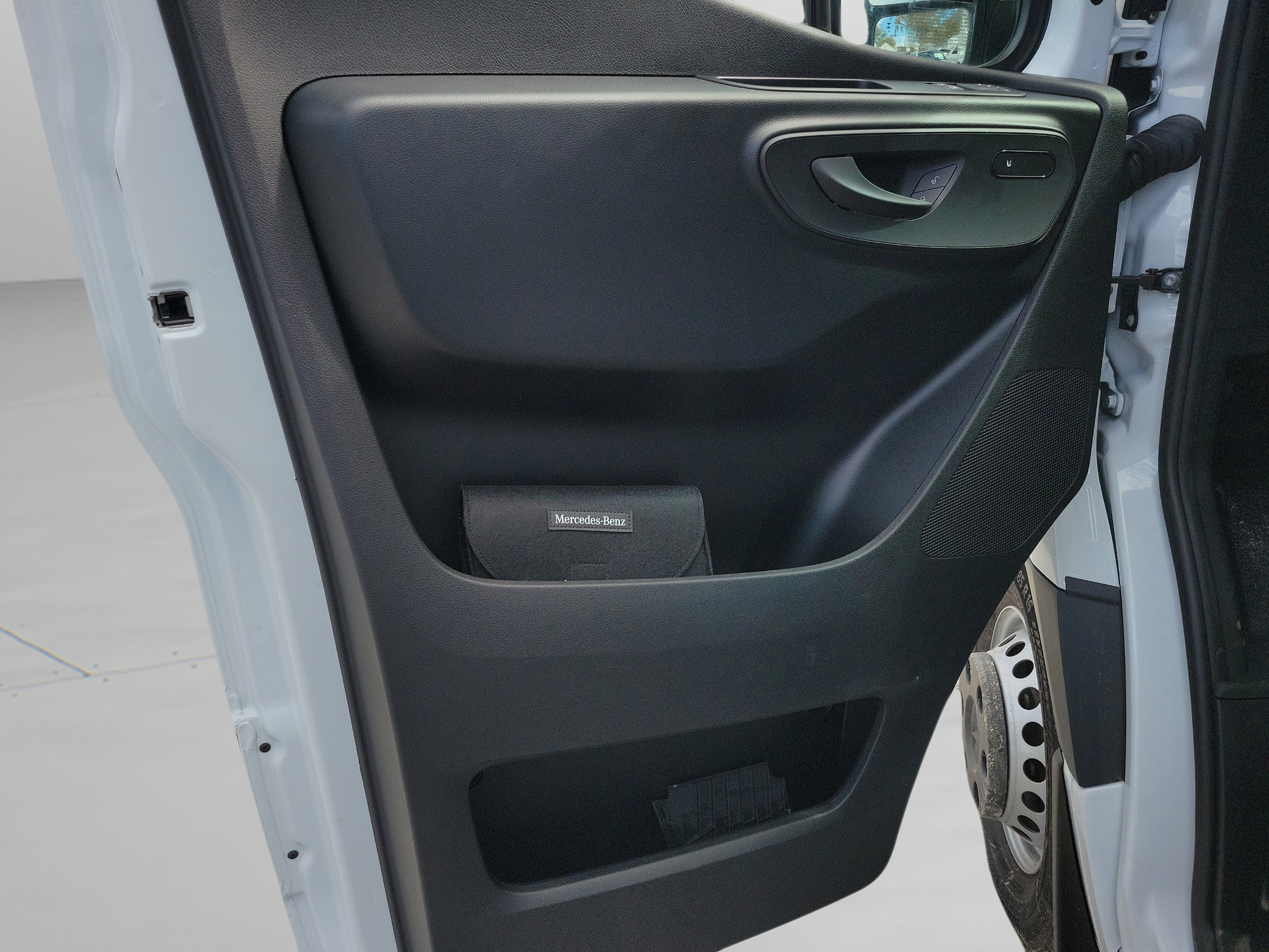 Used 2026 Mercedes-Benz Sprinter 3500 image 25