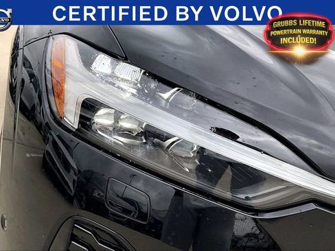 Certified 2024 Volvo XC60 B5 Plus w/ Protection Package Premier AWD/4WD image 38